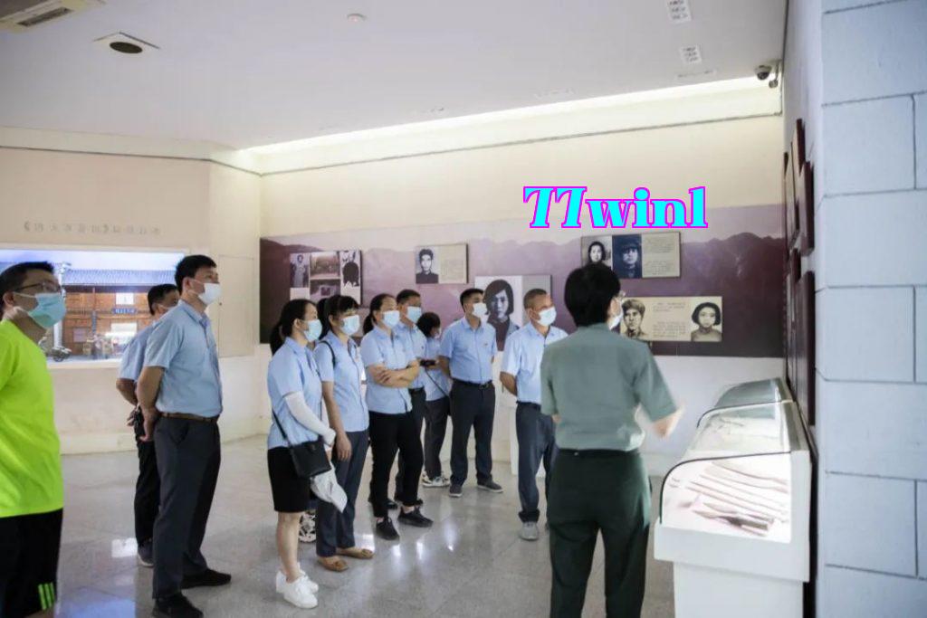 Chứng kiến hành trình trăm năm, xây dựng giấc mơ mới | Chi bộ Green Oasis tổ chức hoạt động kỷ niệm 100 năm thành lập Đảng và giáo dục học tập lịch sử đảng.