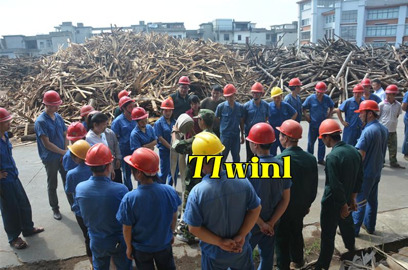 Green Oasis tiến hành diễn tập phòng cháy chữa cháy.