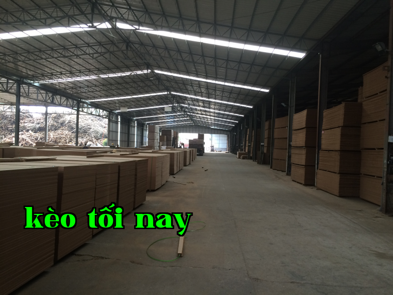 Kho hàng hai